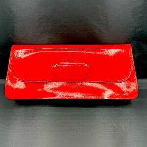ANTONIO MELANI RED LEATHER CLUTCH. EUC - B46